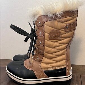 Sorel Tan and Black Winter Boots